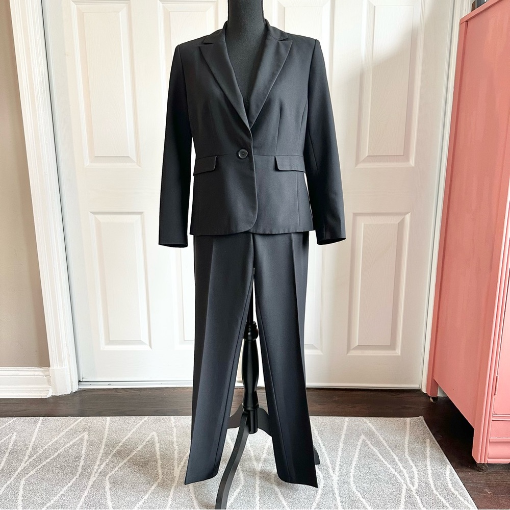 JJB Benson Black Classic Suit w/ Straight Trousers